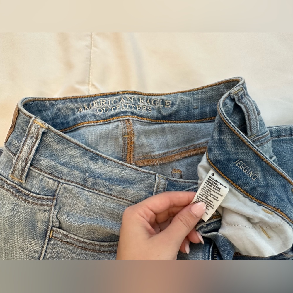 Jeans - Picture 3 of 3